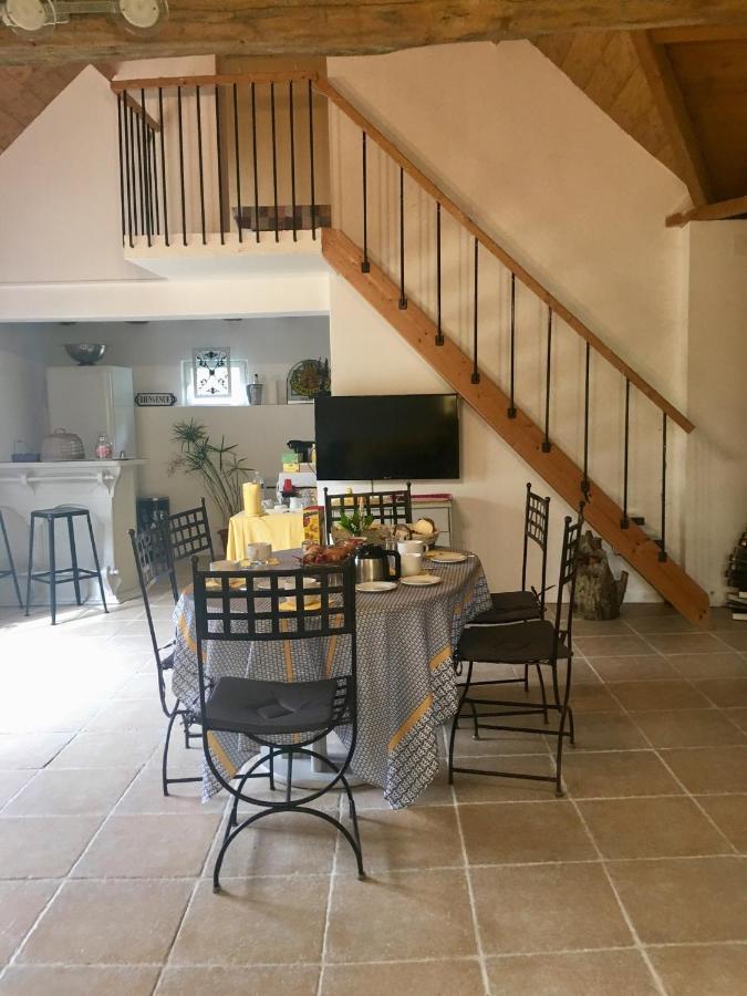 Bed and Breakfast Le Grand Coudreau Nazelles-Negron Zewnętrze zdjęcie
